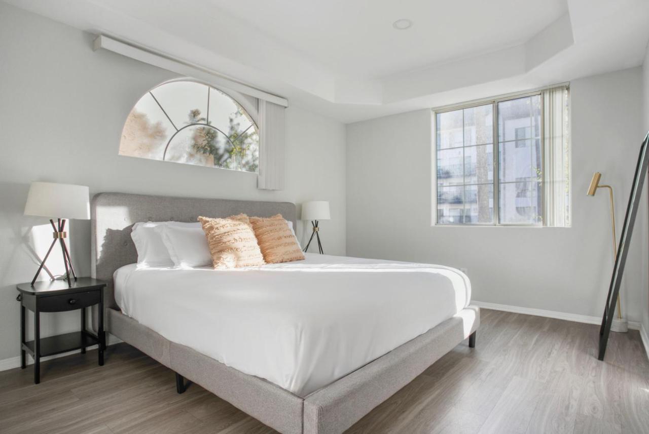 Beverly Hills 2br W Wd Nr Groceries Shops Lax-1148 *